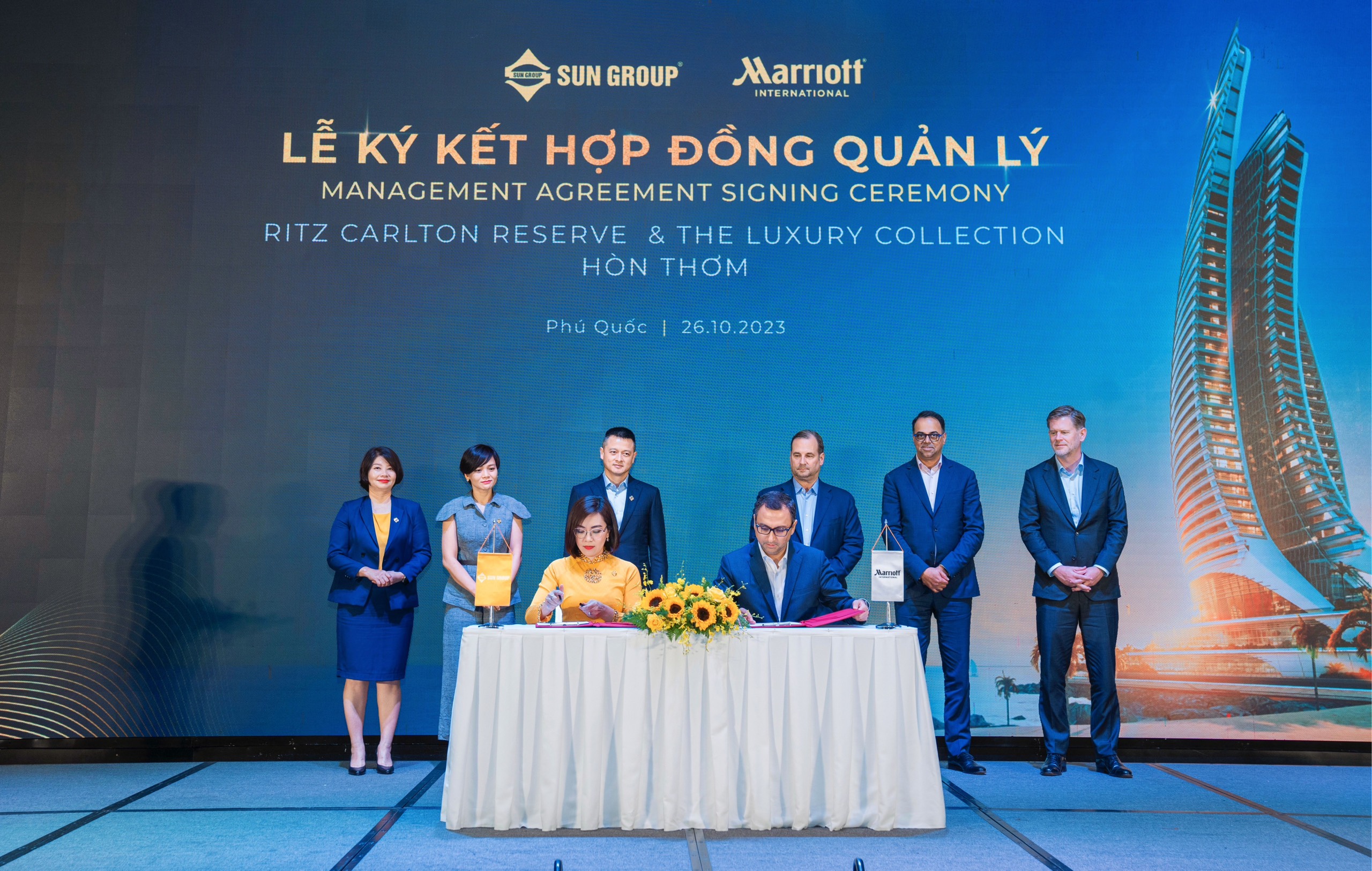 Sun Group cùng Marriott International chính thức ký kết quản lý 2 dự án nghỉ dưỡng cao cấp tại Hòn Thơm