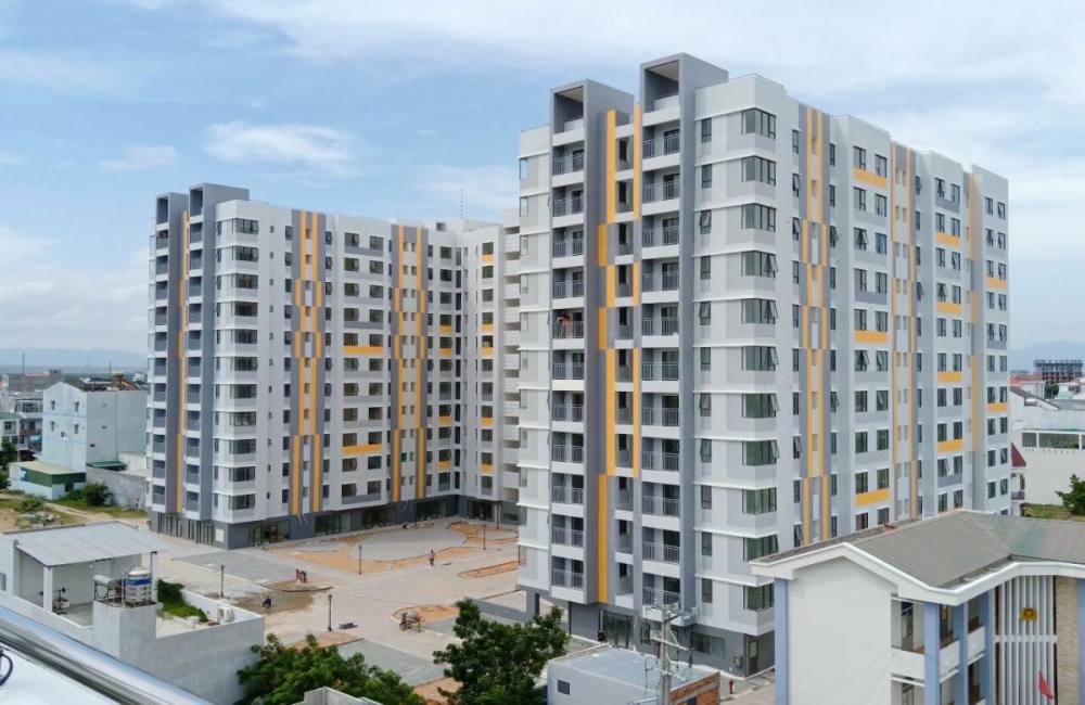 Tin bất động sản tuần qua: Lâm Đồng ra “tối hậu thư” cho dự án nhà ở xã hội tại KCN Phú Hội