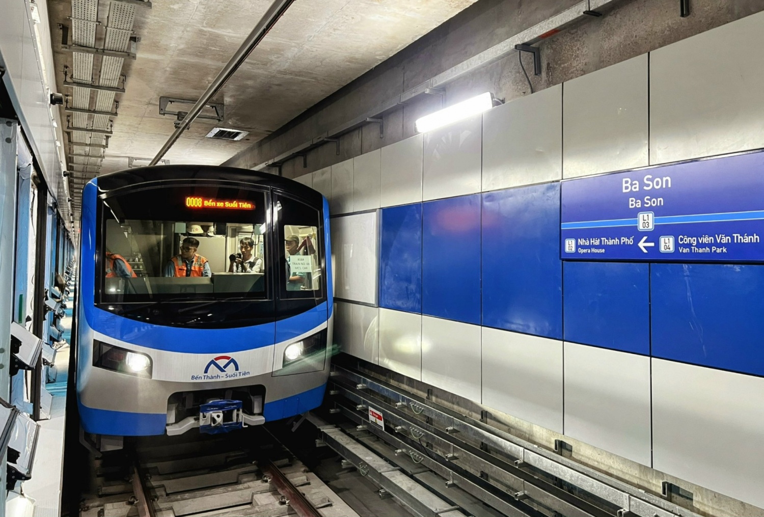 [Chùm ảnh] Toàn cảnh tuyến Metro số 1 TP HCM