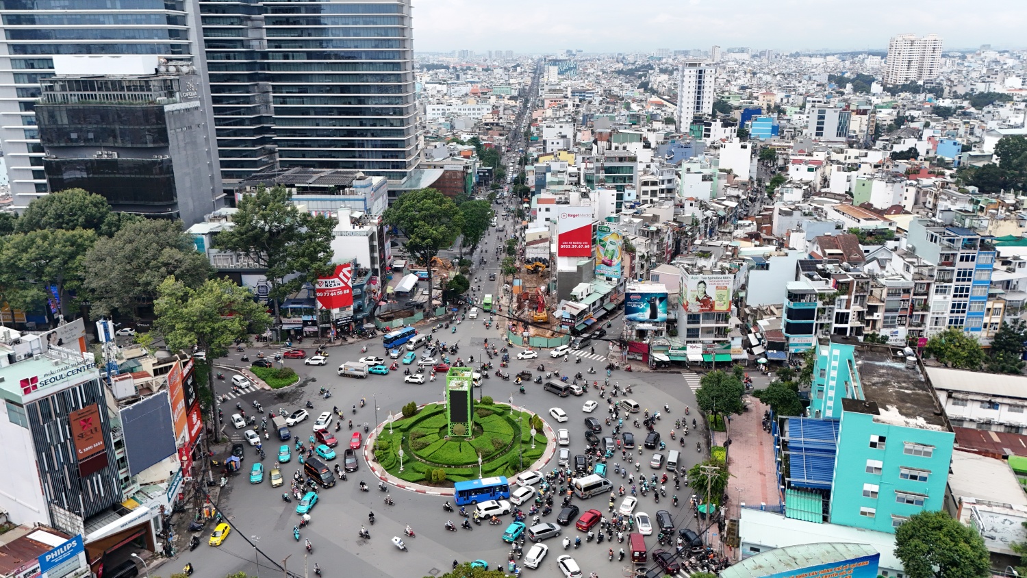 [Chùm ảnh] Dự án Metro số 2 sau 7 tháng di dời hạ tầng kỹ thuật