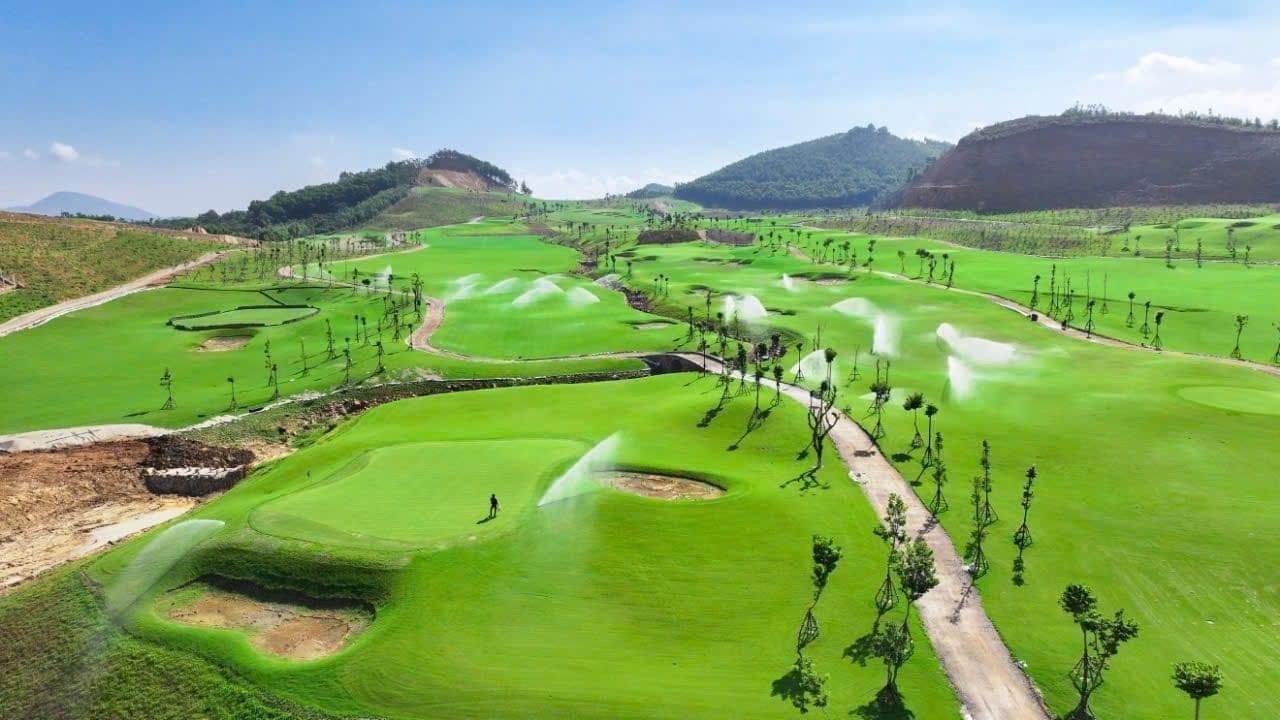 sân golf - batdongsanBiz