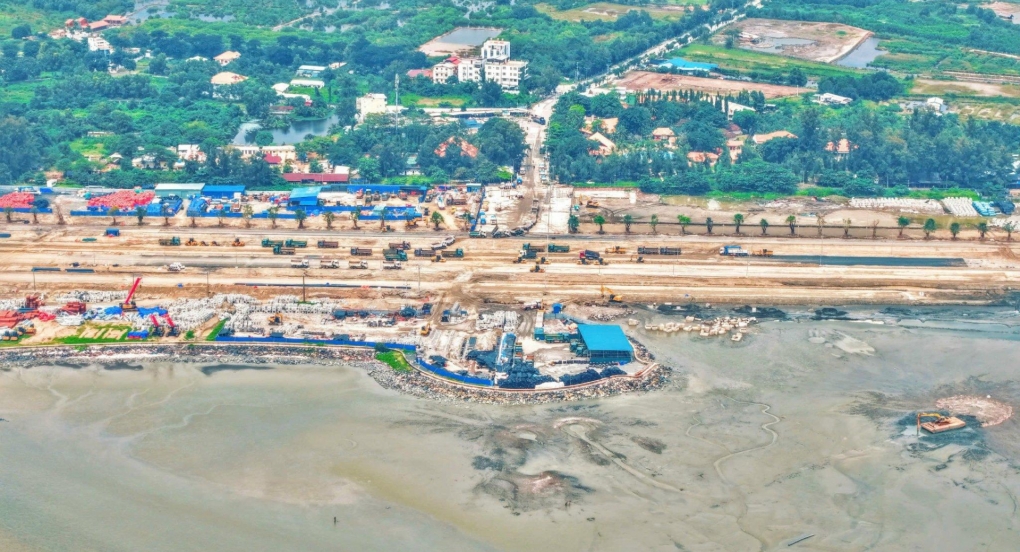 Vinhomes Cần Giờ sử dụng công nghệ san lấp lấn biển bền vững hàng đầu thế giới