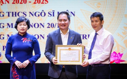 Tập đoàn T&T Group vinh dự nhận bằng khen của UBND thành phố Hà Nội