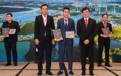 Vinhomes đạt top 10 chủ đầu tư hàng đầu Việt  Nam tại BCI Asia Awards 2023