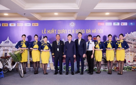 Vietravel Airlines đồng hành cùng Hà Nội FC viết tiếp giấc mơ 20 năm
