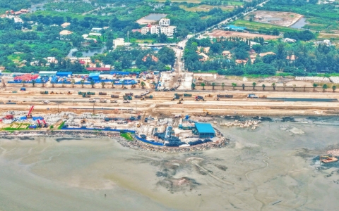 Vinhomes Cần Giờ sử dụng công nghệ san lấp lấn biển bền vững hàng đầu thế giới