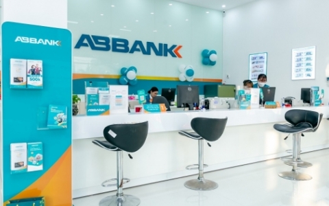ABBank: Lãi dự thu và nợ xấu cùng tăng, có hơn 8.000 tỷ đồng nợ tiềm ẩn