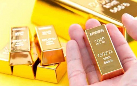 Giá vàng sẽ 'hạ nhiệt' vào tuần tới, duy trì dưới ngưỡng 1.900 USD/ounce