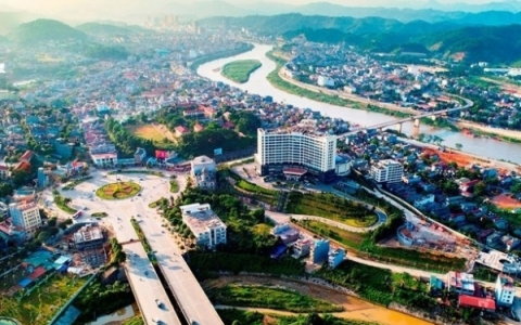 Tin bất động sản ngày 2/11: Lào Cai sắp đấu giá gần 200 thửa đất