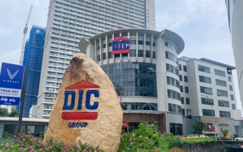 Ủy ban Chứng khoán Nhà nước xử phạt DIC Corp gần 500 triệu đồng