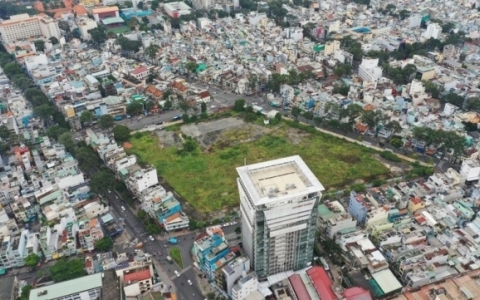 Tin bất động sản tuần qua: Cưỡng chế thu hồi khu đất 152 Trần Phú (TP HCM)