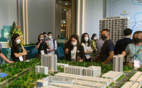 Các ngân hàng đang cho vay bất động sản ra sao?