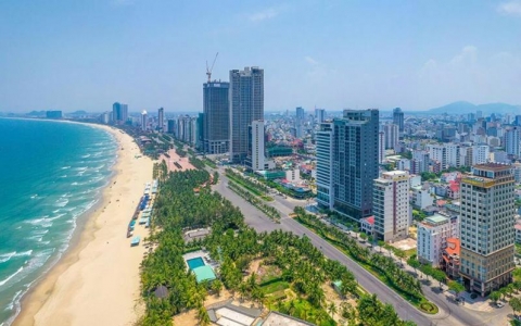 Tin bất động sản ngày 27/5: Hàng loạt khách sạn, trụ sở công ty xây dựng trái quy hoạch trên đất quốc phòng tại Khánh Hòa
