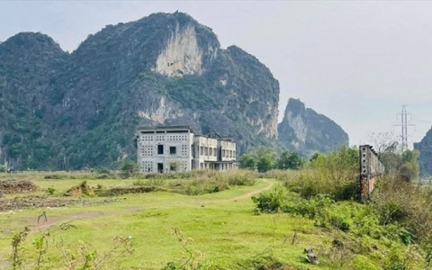 Tin bất động sản ngày 9/5: Chấm dứt dự án Nhà máy xi măng Phú Sơn bỏ hoang 15 năm